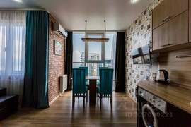 Просторная студия
