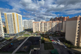 Просторная 1-комнатная квартира на комфортном 8-м этаже монолитного дома, 2017 года постройки.
