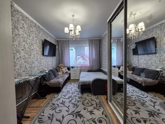 Просторная 2-комнатная квартира в центре города — с собственным двориком!